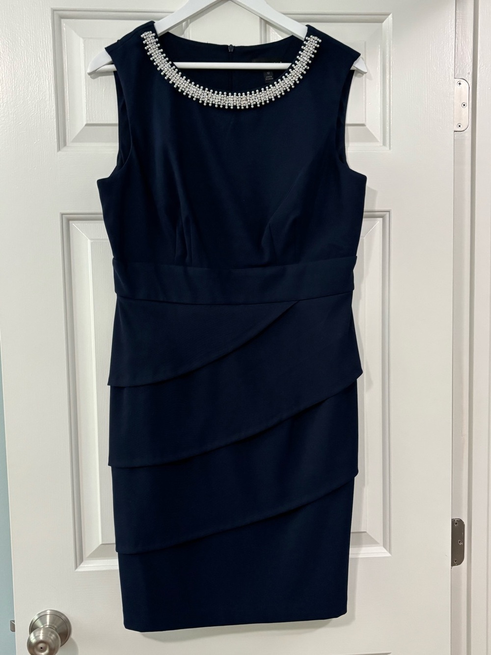 🌟 NWOT 🌟 Connected Apparel Navy Blue Pearl Neck Sleeveless Sheath Dress- Size 12